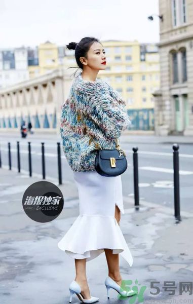 明星花式丸子头引潮流 波叔这么萌你不爱吗？